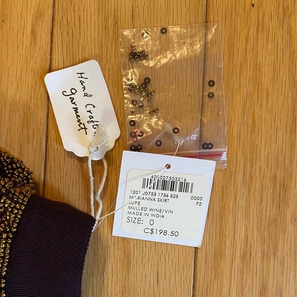 Club Monaco Handcrafted beaded skirt size 0 - Picture 2 of 5